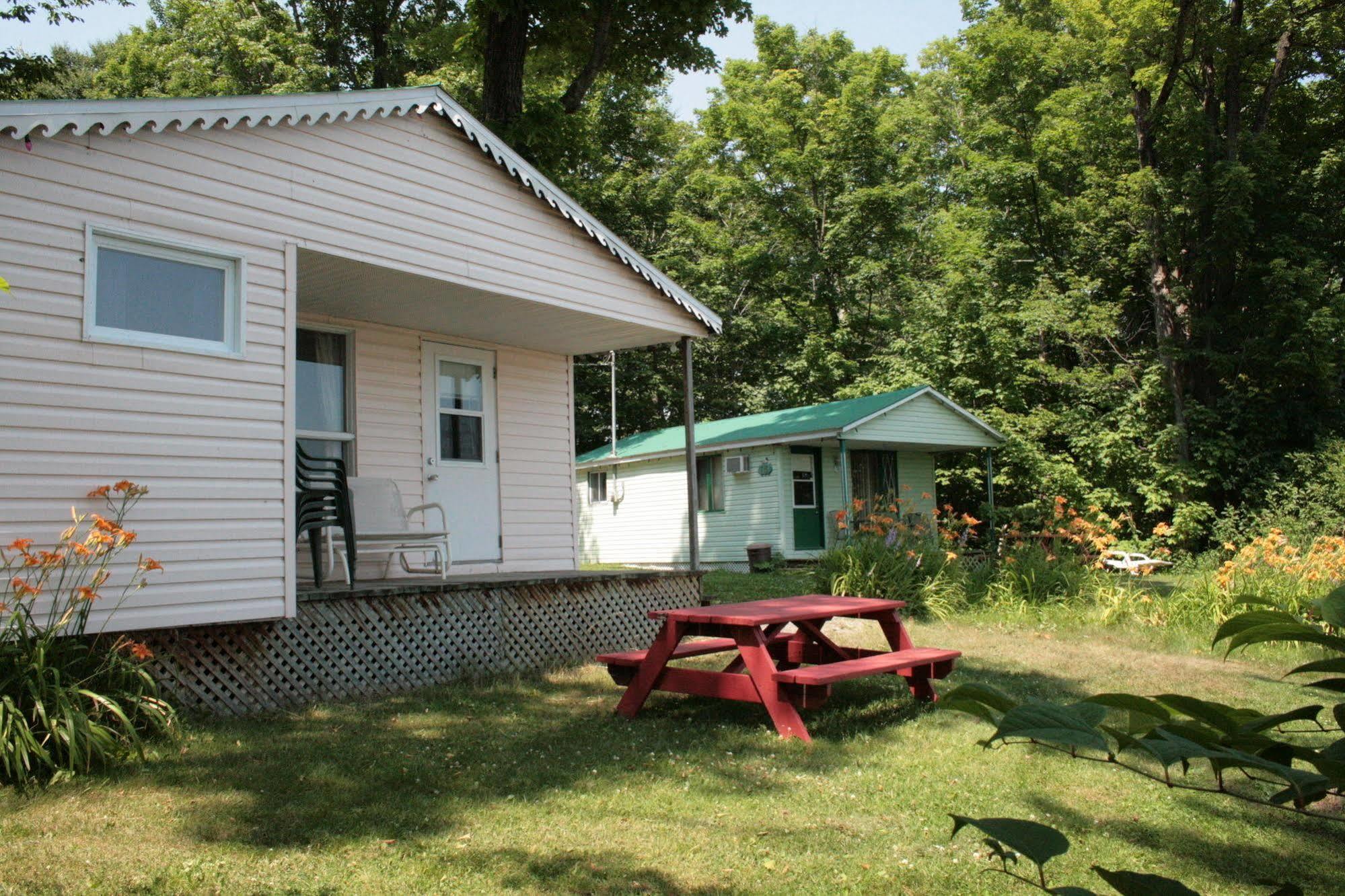 Camping Chalets Lac St-Augustin Québec Kültér fotó